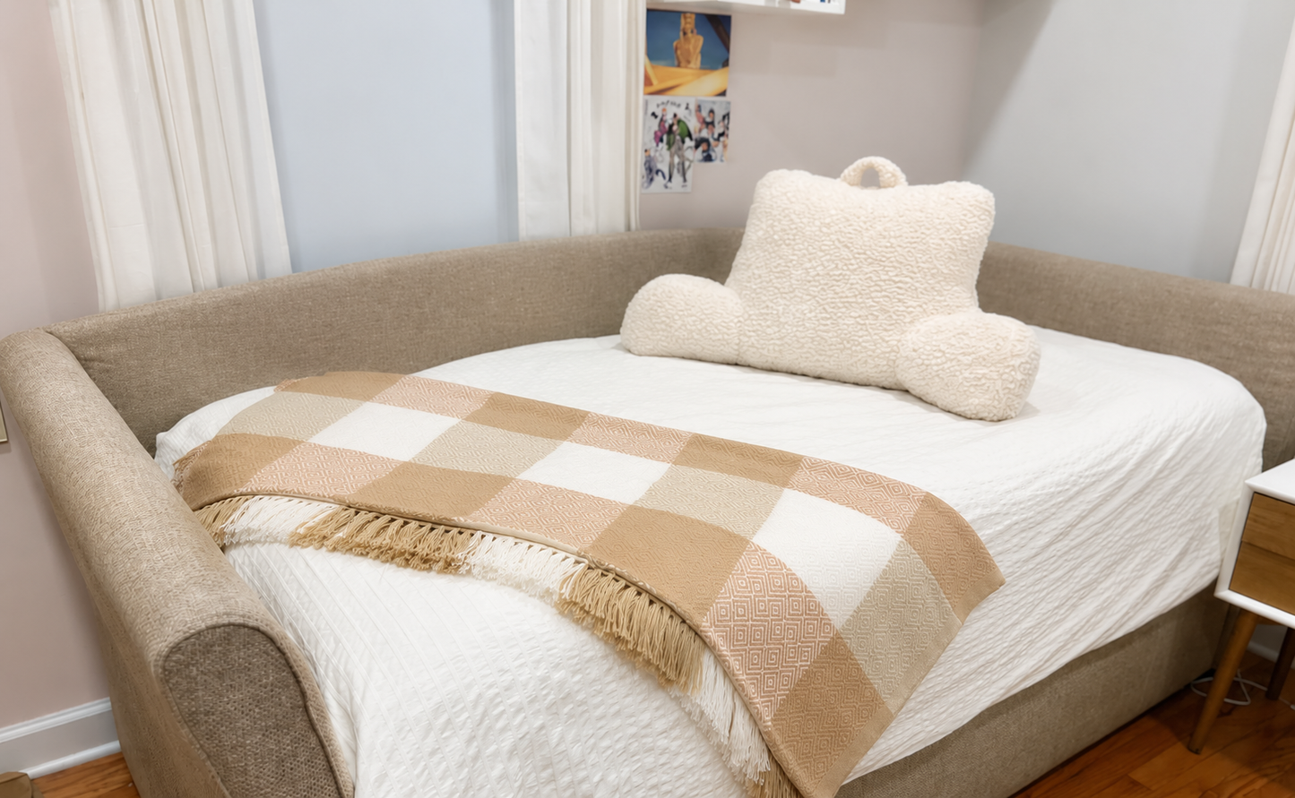 Andean Harmony Alpaca Throw Blanket – Neutral Checkered Design